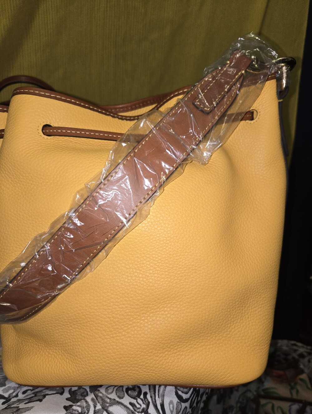 Dooney & Bourke Mustard Yellow Leather Drawstring Hobo with Dark Brown Straps - Picture 12 of 16